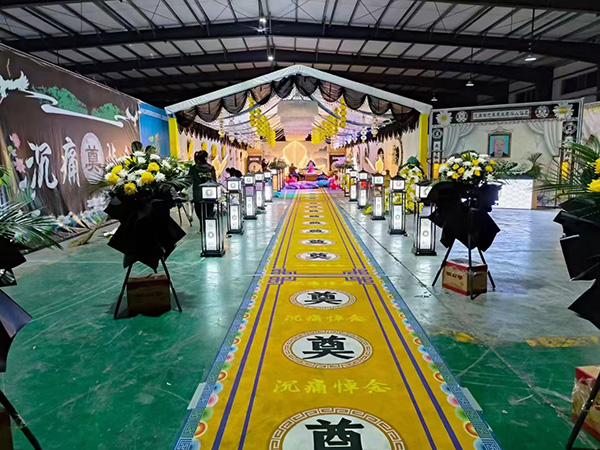 灵堂布置